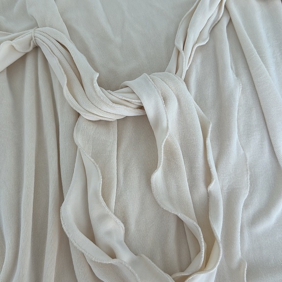 New Kim & Co wrap top - Picture 2 of 8